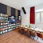 Crown Living Design Loft - Loft Mit Kueche, Bibliothek Und Gartensitzplatz, Grenznah Gelegen Lustenau
