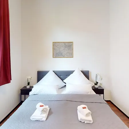 Apartament Crown Living Design Loft - Loft Mit Kueche, Bibliothek Und Gartensitzplatz, Grenznah Gelegen