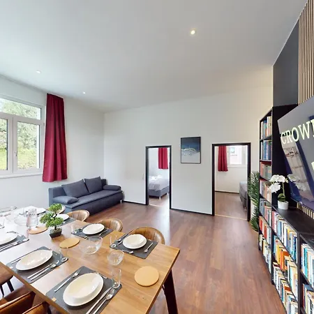 Crown Living Design Loft, Kueche, Bibliothek, Gartensitzplatz * Lustenau