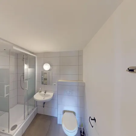 Crown Living Design Loft, Küche, Bibliothek, Gartensitzplatz *