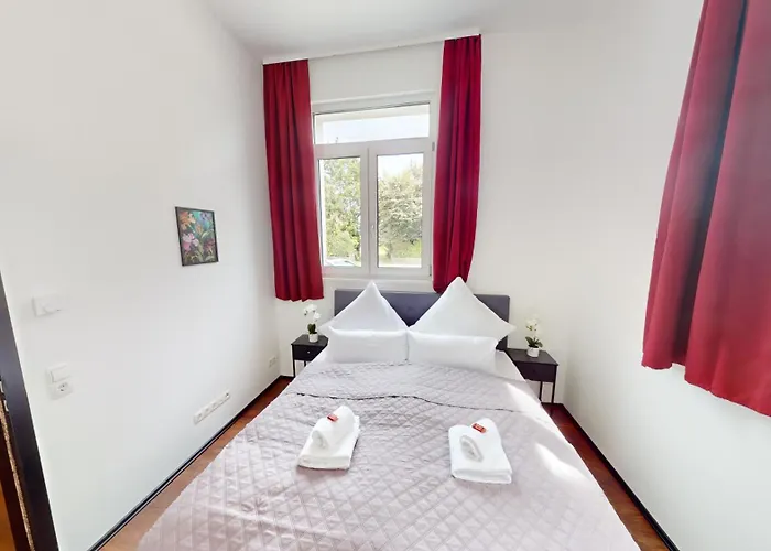 Apartament Crown Living Design Loft - Loft Mit Kueche, Bibliothek Und Gartensitzplatz, Grenznah Gelegen *