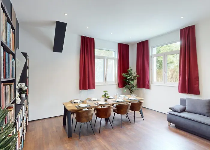 Apartament Crown Living Design Loft - Loft Mit Kueche, Bibliothek Und Gartensitzplatz, Grenznah Gelegen Lustenau