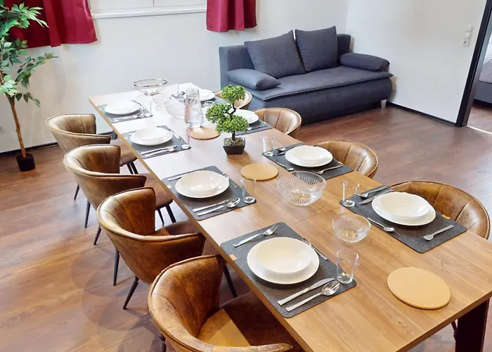 Crown Living Design Loft - Loft Mit Kueche, Bibliothek Und Gartensitzplatz, Grenznah Gelegen * Lustenau