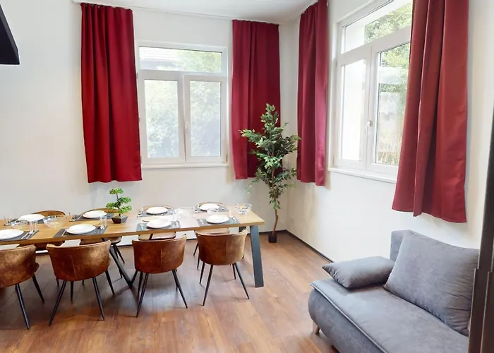 Apartament Crown Living Design Loft - Loft Mit Kueche, Bibliothek Und Gartensitzplatz, Grenznah Gelegen